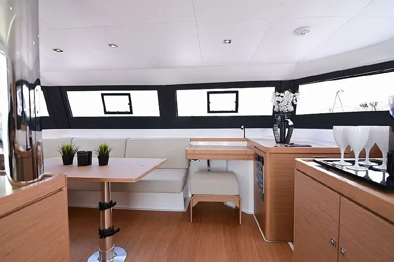 Dufour Catamaran 48 (ID=2163) - фото 9
