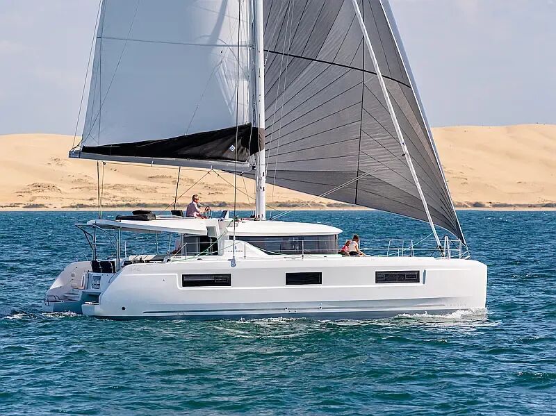 Lagoon 46 (ID=2230)
