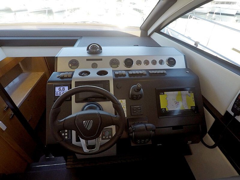 Fairline Squadron 50 (ID=2262) - фото 21