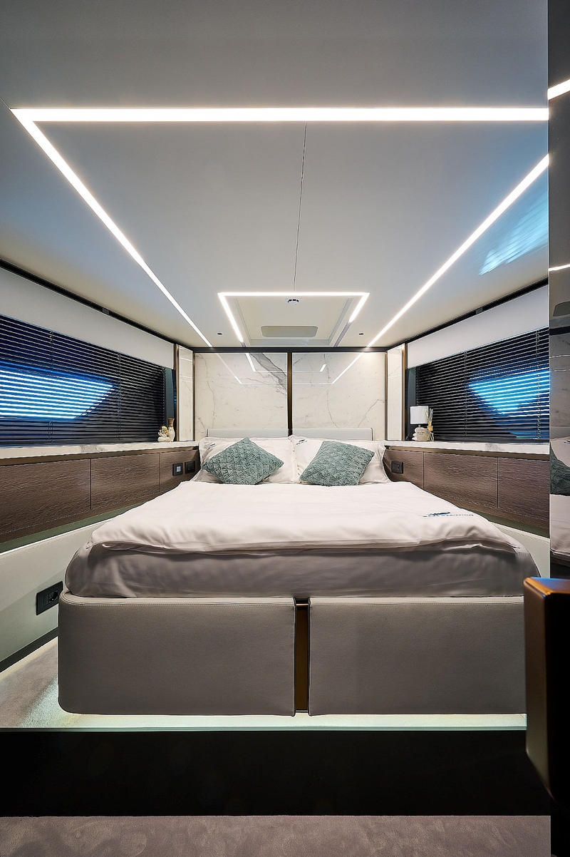 Explorer 62 (ID=2394) - фото 15