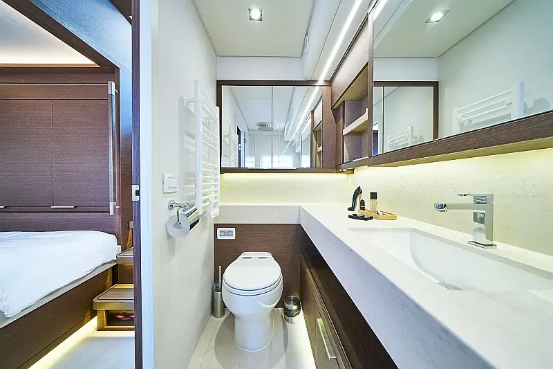 Lagoon Seventy 7 (ID=2448) - фото 34