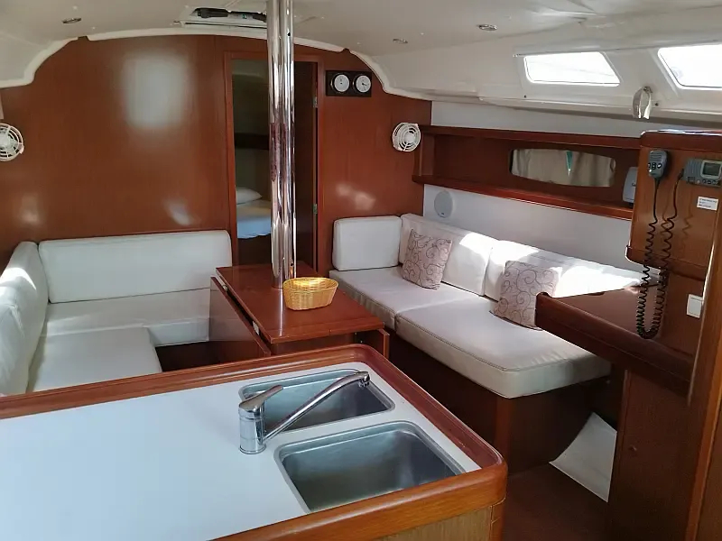 Oceanis 37 (ID=2530) - фото 10