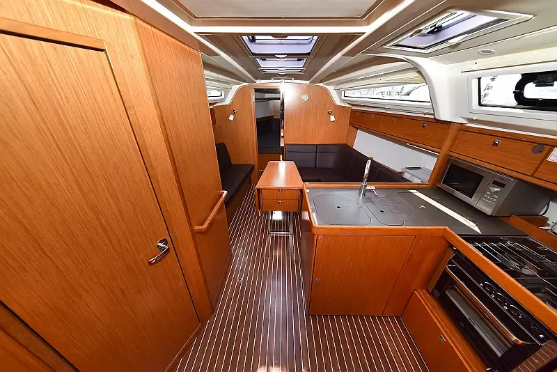 Bavaria 37 (ID=262) - фото 76