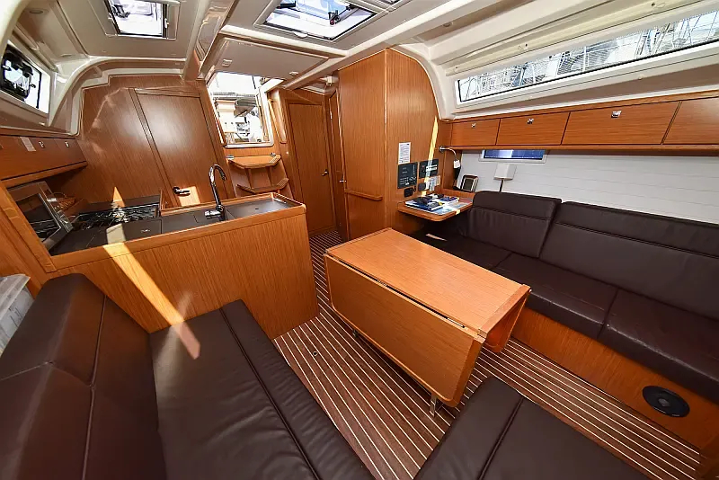 Bavaria 37 (ID=262) - фото 82