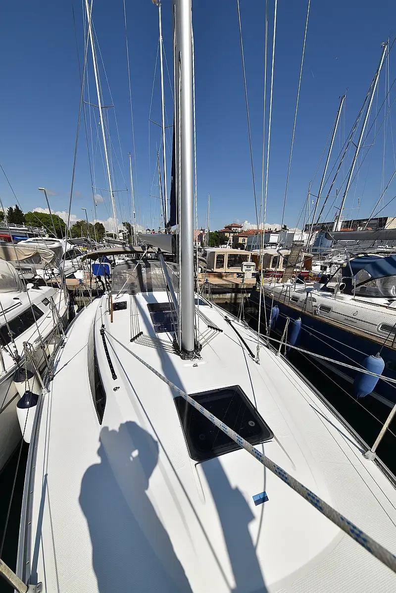 Bavaria 37 (ID=262) - фото 28