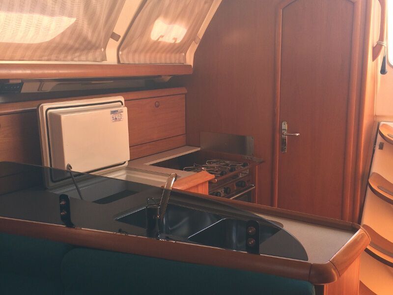 Sun Odyssey 37 (ID=2643) - фото 7