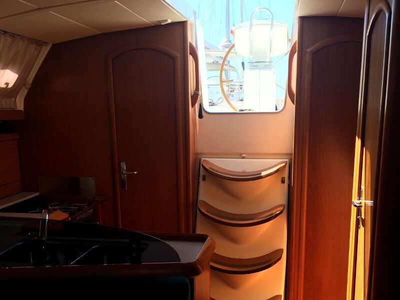 Sun Odyssey 37 (ID=2643) - фото 6