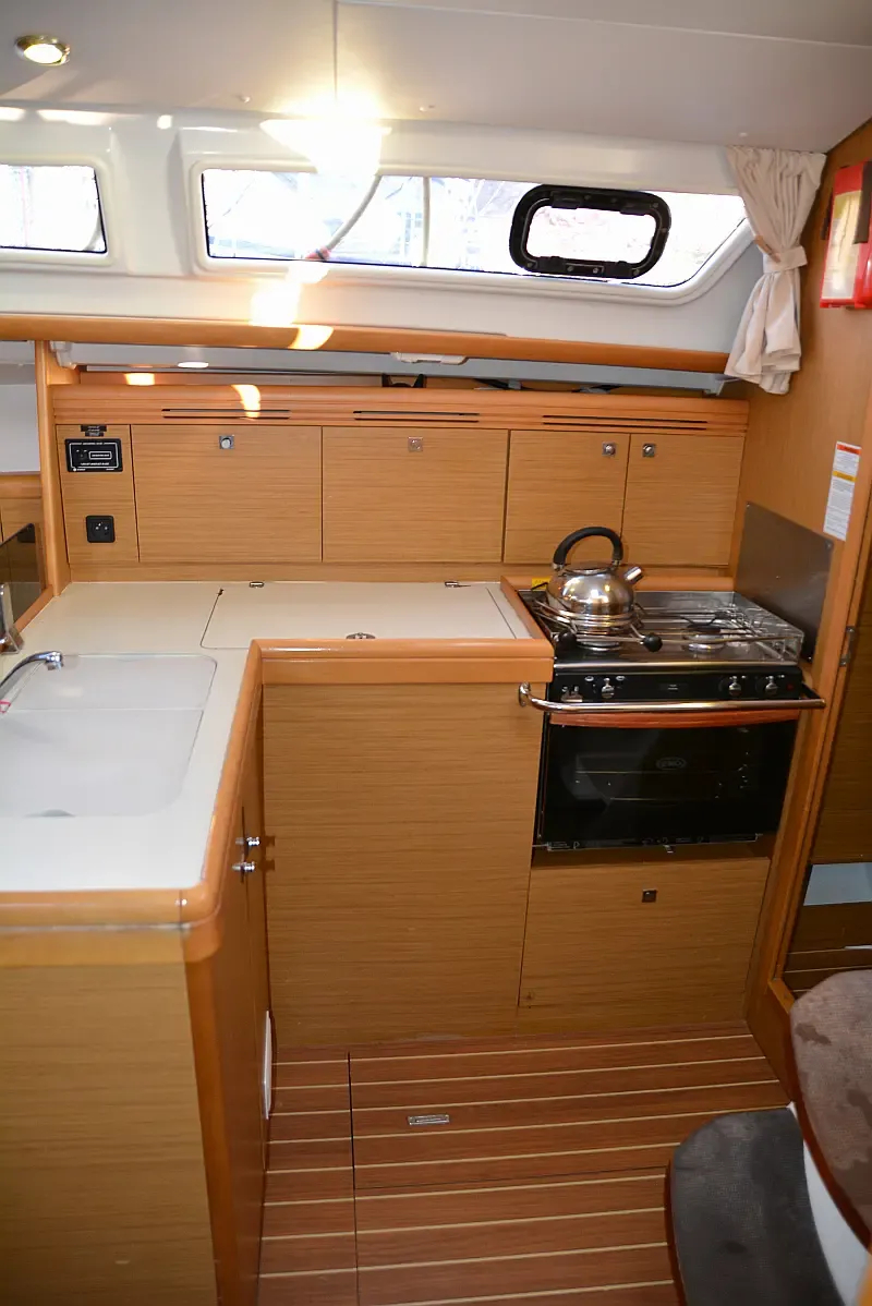 Sun Odyssey 36i (ID=2696) - фото 47