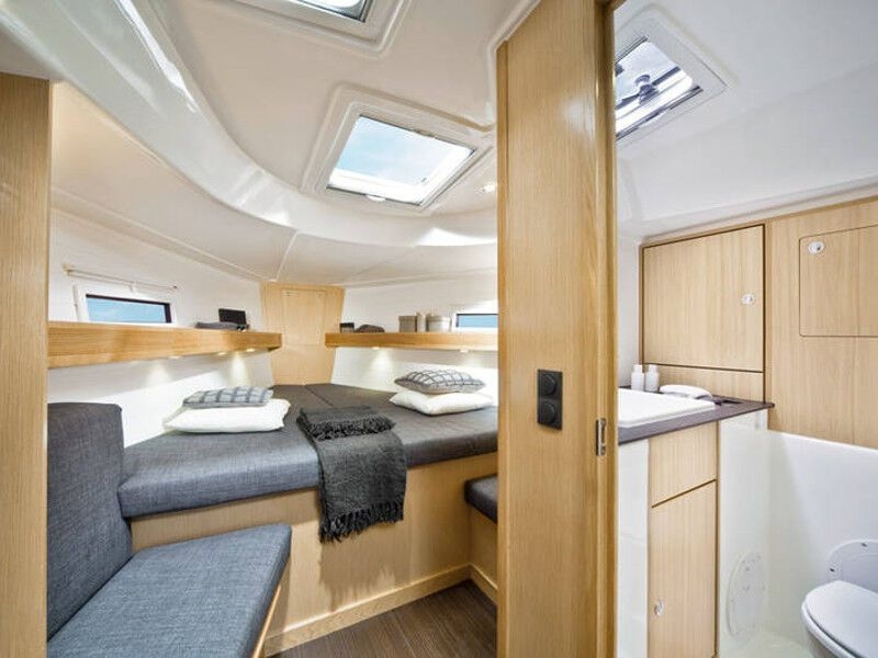 Bavaria Cruiser 40 (ID=2722) - фото 8