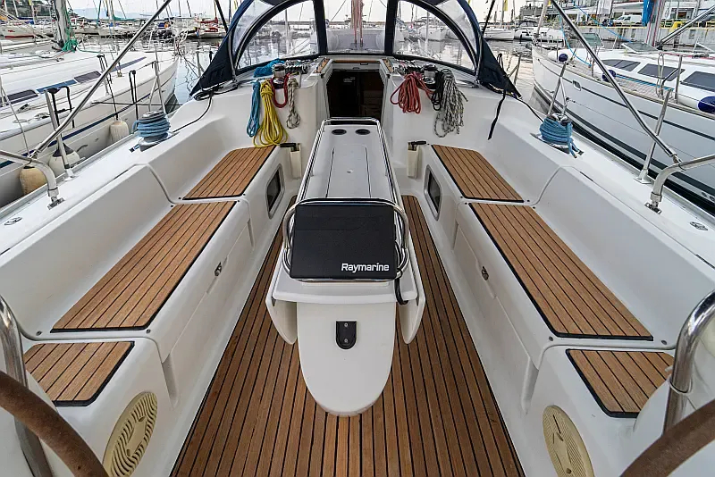 Sun Odyssey 43 (ID=274) - фото 20