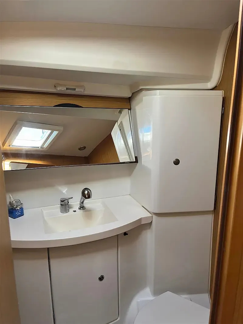 Sun Odyssey 42 i (ID=2753) - фото 17