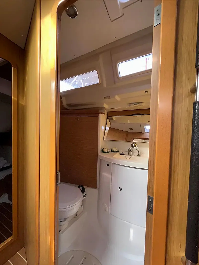 Sun Odyssey 42 i (ID=2753) - фото 18