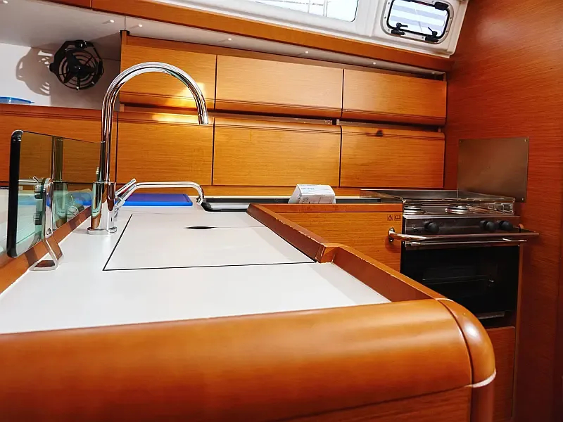 Sun Odyssey 449 (ID=2807) - фото 13