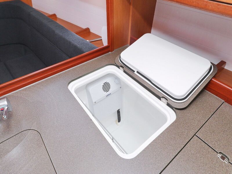 Bavaria Cruiser 37 (ID=2833) - фото 59