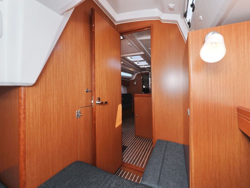 Bavaria Cruiser 37 (ID=2833) - фото 96