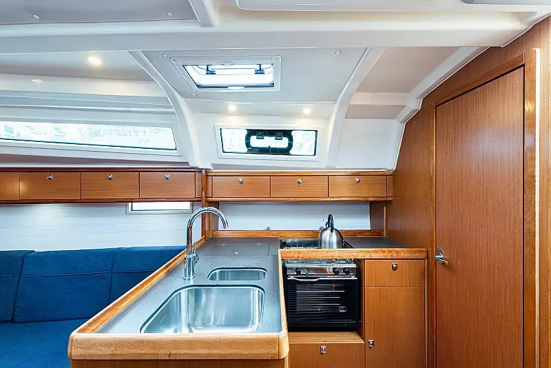 Bavaria 37 (ID=2844) - фото 10