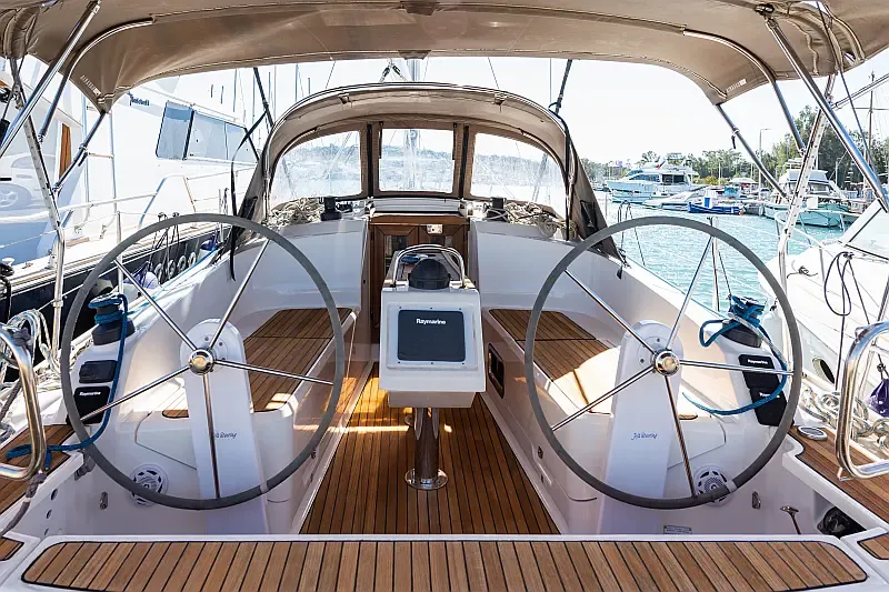 Bavaria 37 (ID=2844) - фото 22