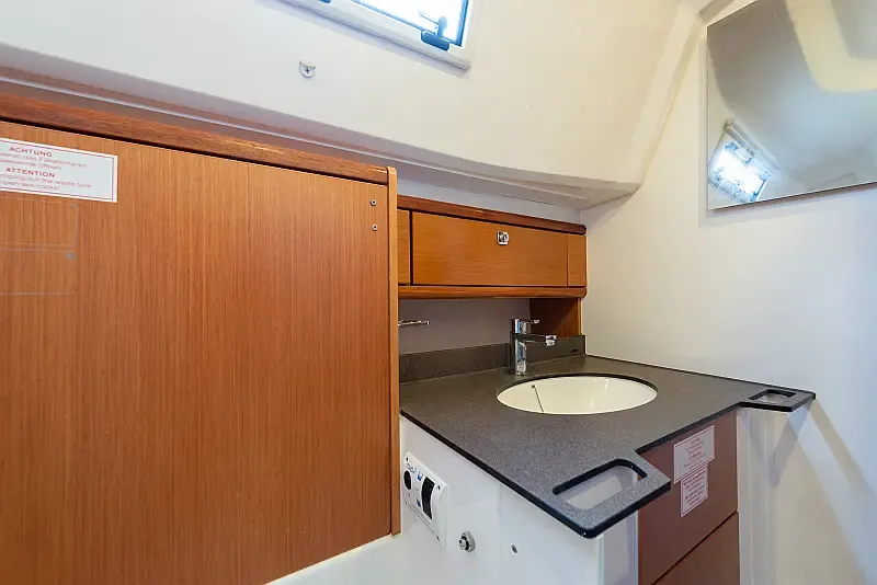 Bavaria 37 (ID=2844) - фото 16