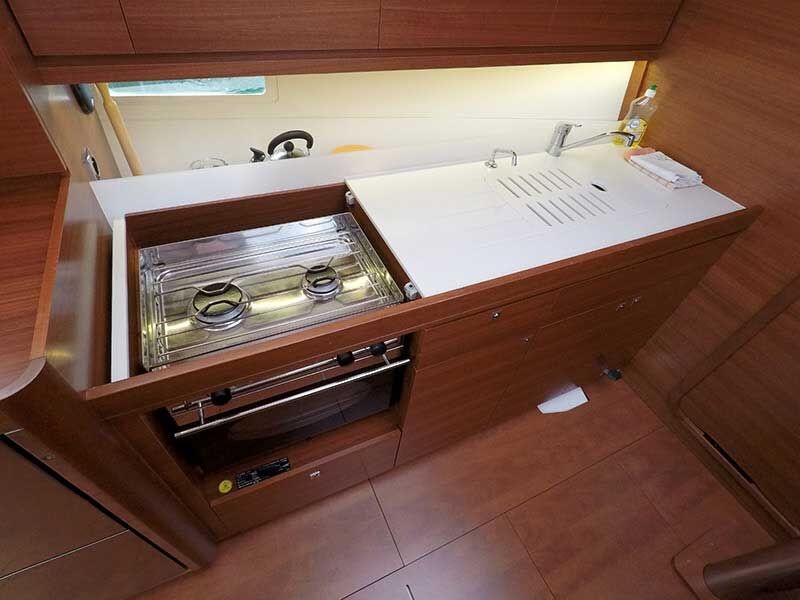 Dufour 382 Grand Large (ID=2877) - фото 9