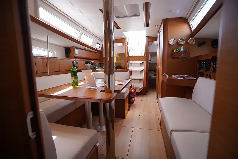 Sun Odyssey 389 (ID=2902) - фото 12