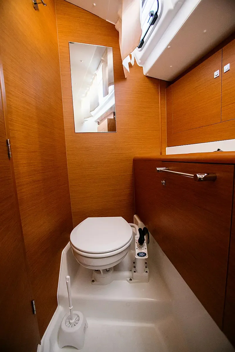 Sun Odyssey 449 (ID=2987) - фото 10