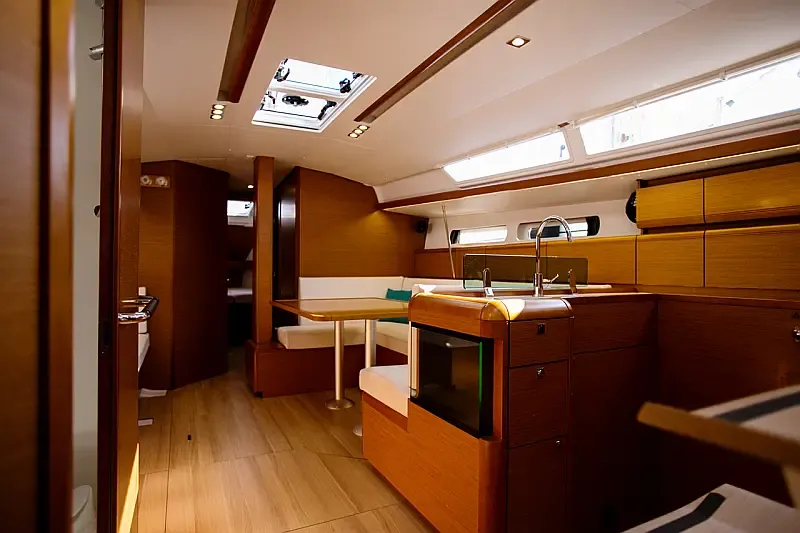 Sun Odyssey 449 (ID=2987) - фото 4