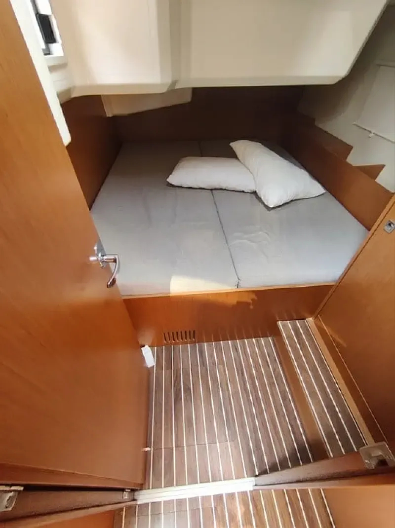 Bavaria C42 (ID=2995) - фото 5