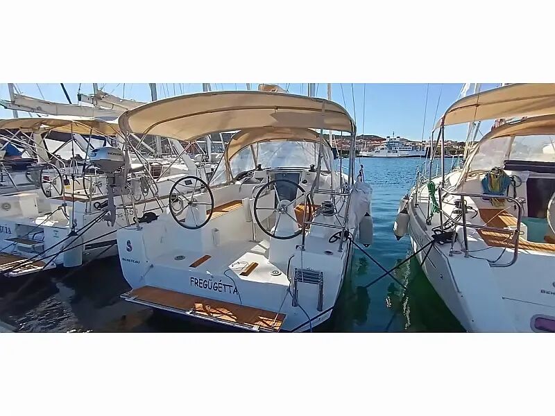 Oceanis 30.1 (ID=3037) - фото 2