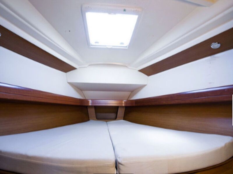 Sun Odyssey 39 DS (ID=316) - фото 24