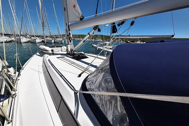 Bavaria C42 (ID=3169) - фото 19