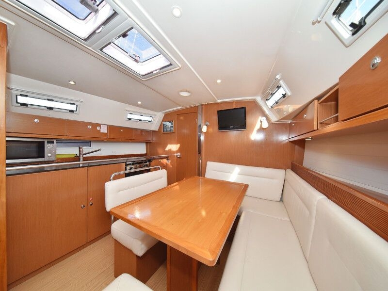 Bavaria Cruiser 40 (ID=322) - фото 66