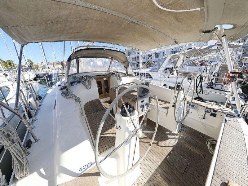 Bavaria Cruiser 40 (ID=322) - фото 24