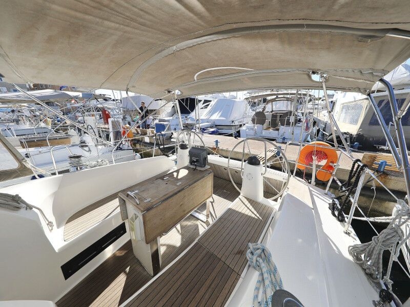 Bavaria Cruiser 40 (ID=322) - фото 6