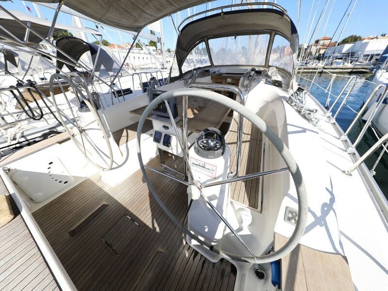 Bavaria Cruiser 40 (ID=322) - фото 10
