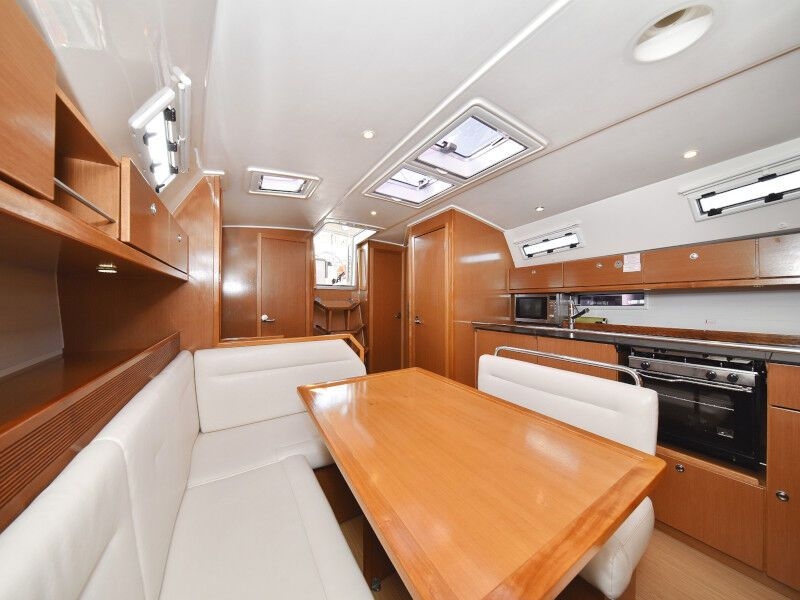 Bavaria Cruiser 40 (ID=322) - фото 69