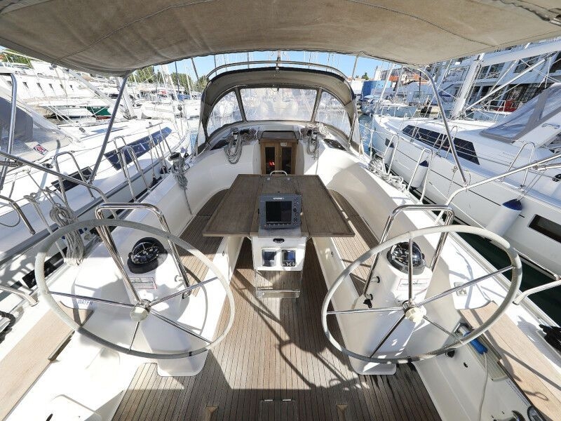 Bavaria Cruiser 40 (ID=322) - фото 11