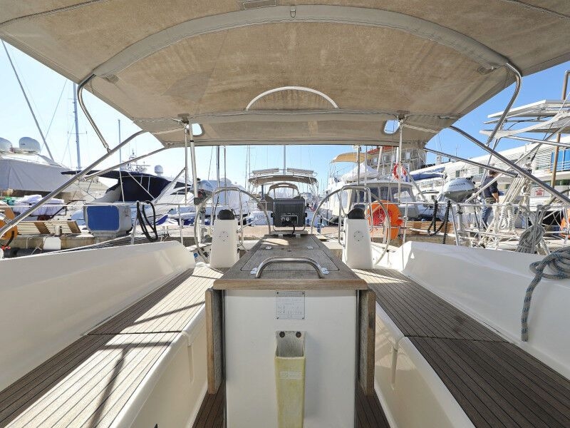 Bavaria Cruiser 40 (ID=322) - фото 8