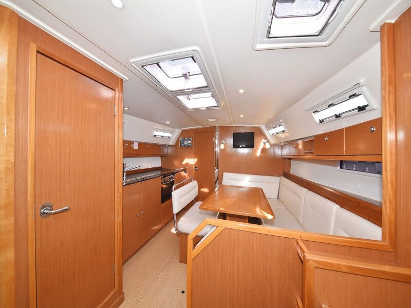Bavaria Cruiser 40 (ID=322) - фото 38