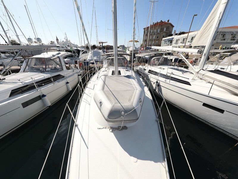 Bavaria Cruiser 40 (ID=322) - фото 15
