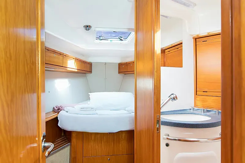 Bavaria 40 Cruiser (ID=330) - фото 7