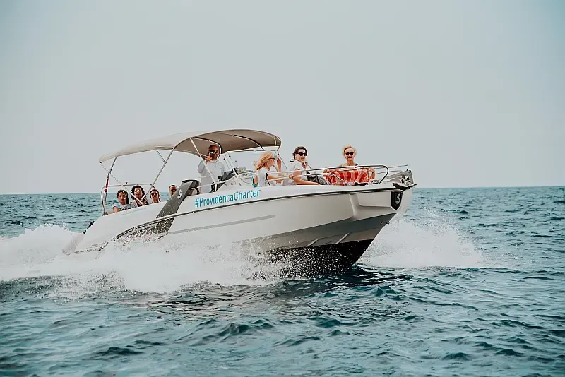 Beneteau Flyer 7.7 SUNdeck (ID=344) - фото 4