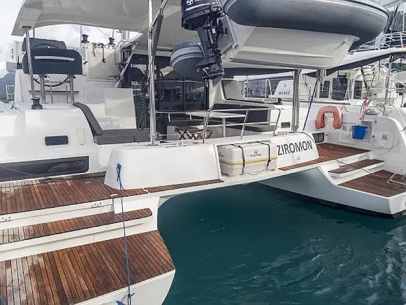Lagoon 42 (ID=3526)