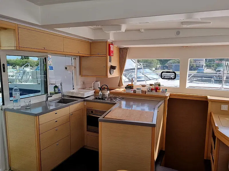 Lagoon 450 Sport (ID=3537) - фото 16