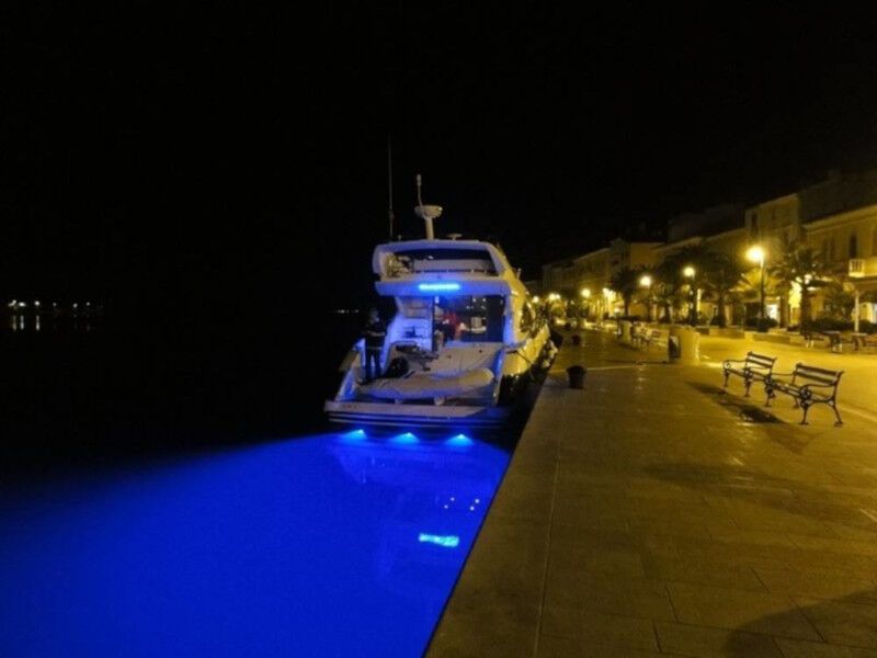 Sunseeker Manhattan 50 (ID=3553) - фото 8