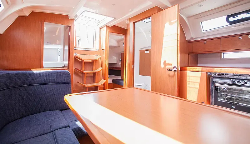 Bavaria Cruiser 41 (ID=3694) - фото 6