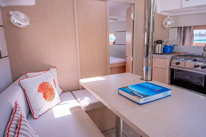 Oceanis 38.1 (ID=3749) - фото 34