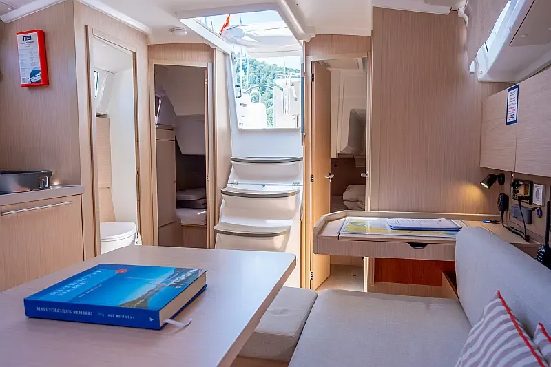 Oceanis 38.1 (ID=3749) - фото 35