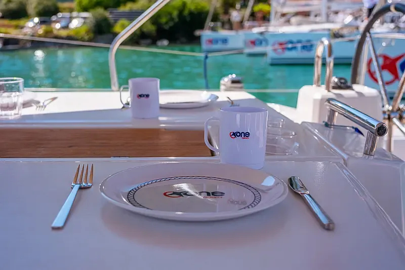 Oceanis 38.1 (ID=3749) - фото 10