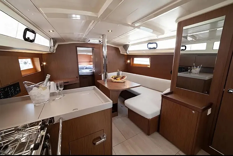 Oceanis 41.1 (ID=3857) - фото 15