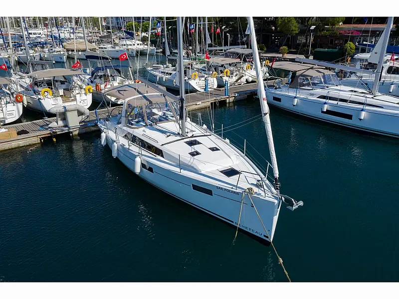 Oceanis 41.1 (ID=3858)